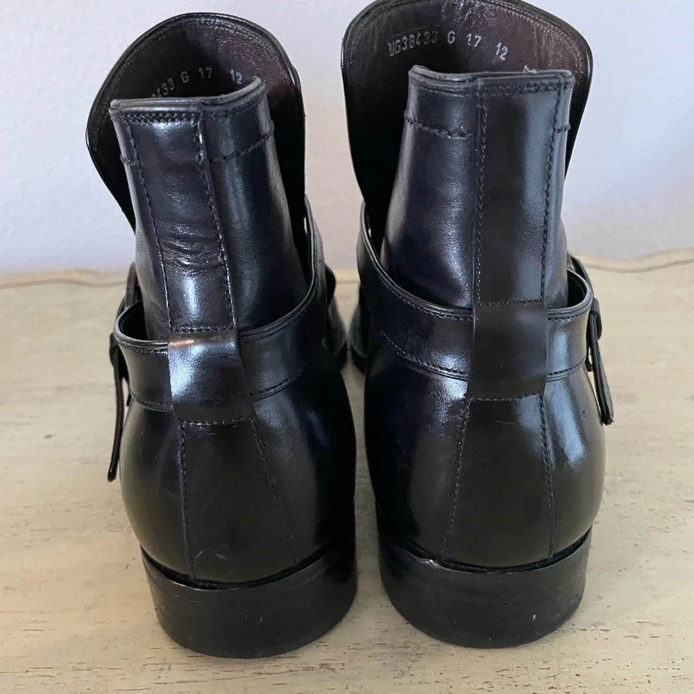 Salvatore Ferragamo Made in Italy Black Ankle Boot Ankle‎ Belt Detail 12 D $1450